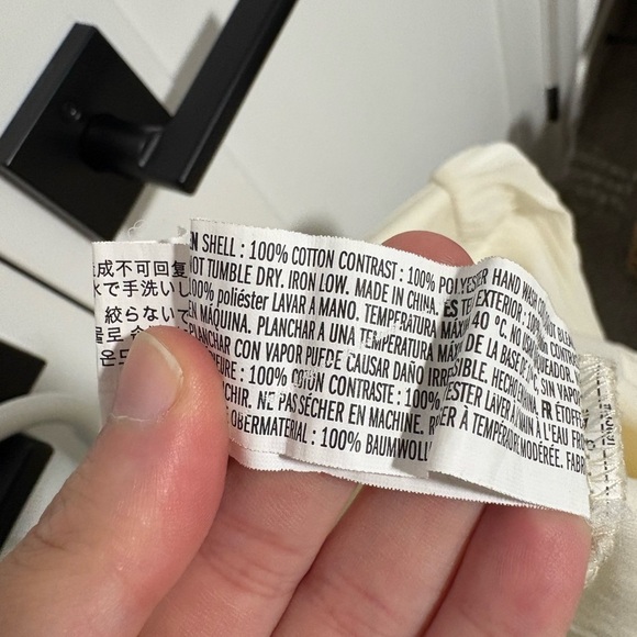 English Factory White Cream Long Sleeve Top Blouse Size Small - Picture 7 of 7